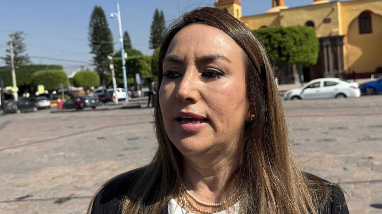 Regidora Vania Camacho Galván de San Juan del Río se declara independiente del PRI en cabildo