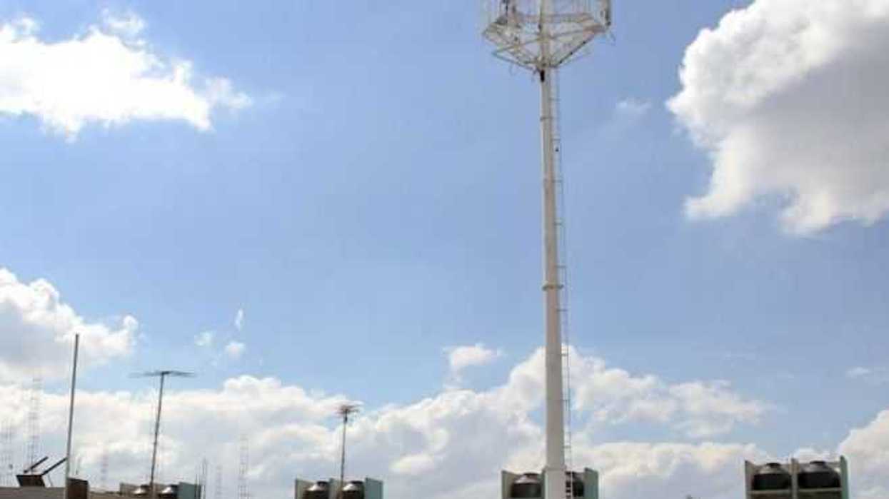 Regularizarán antenas de telefonía en San Juan del Río.
