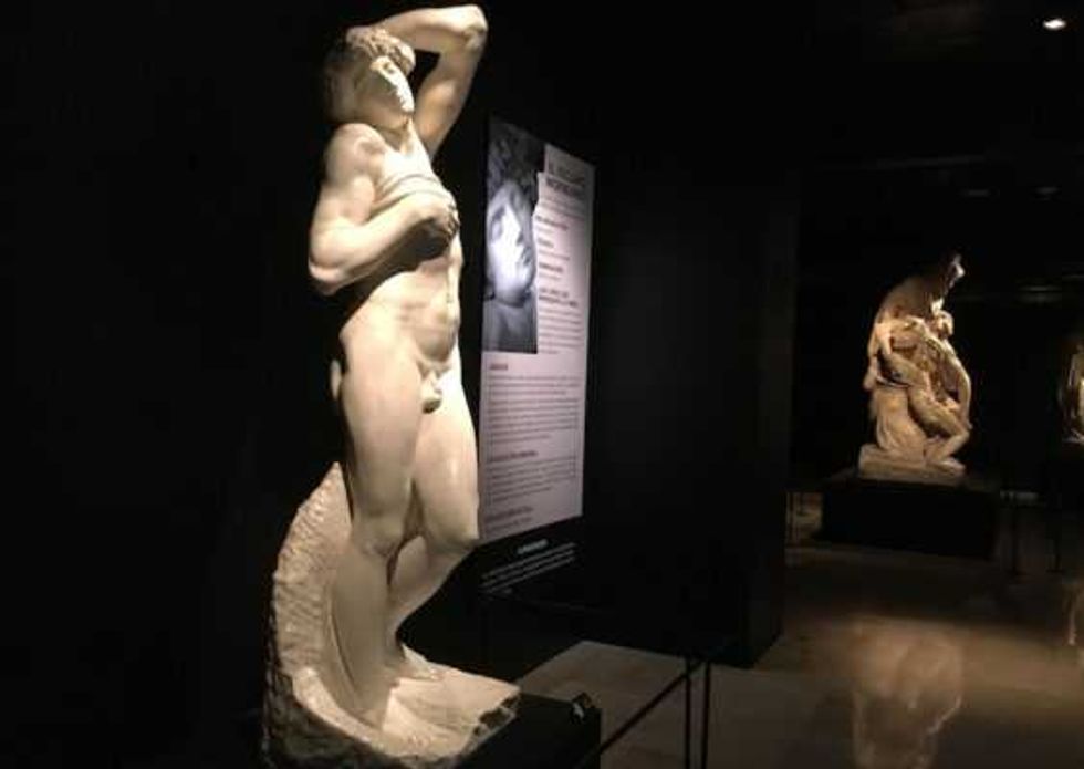 replicas miguel angel engalanan museo del noreste 5