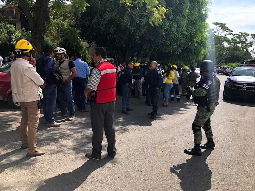 reportan movilizacion en la uaem por amenaza de bomba