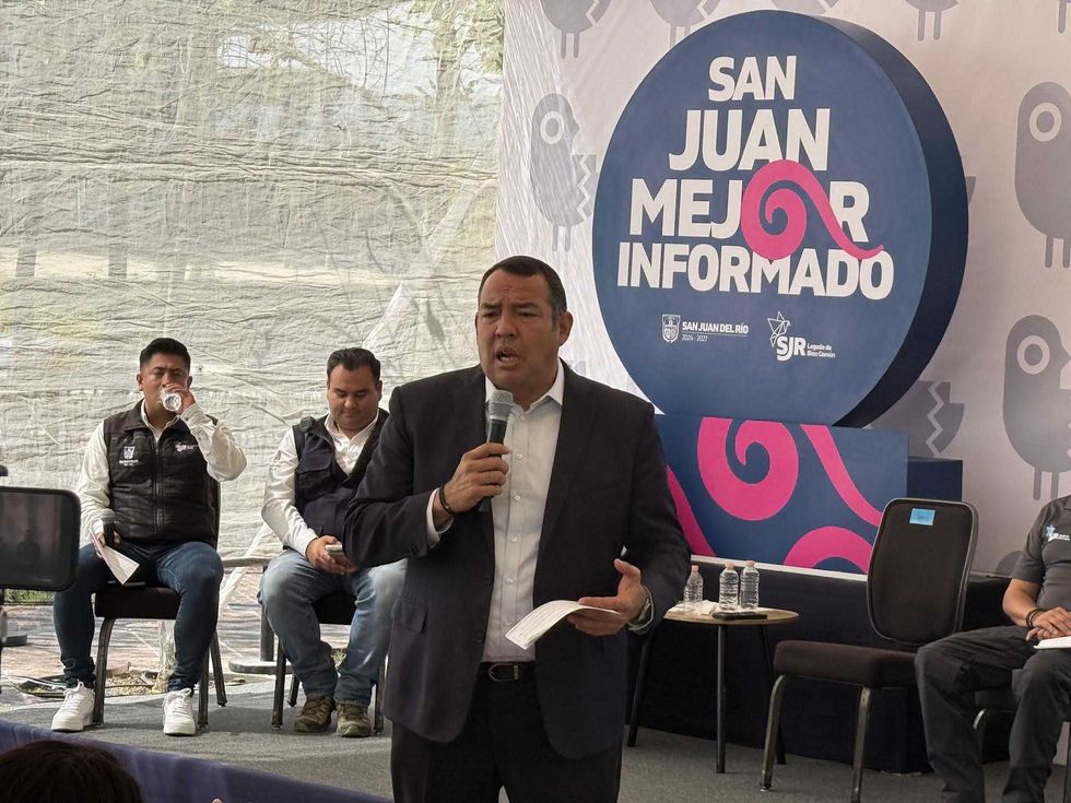 Representaci\u00f3n del viacrucis en comunidad rural de San Juan del R\u00edo, Quer\u00e9taro, durante Semana Santa