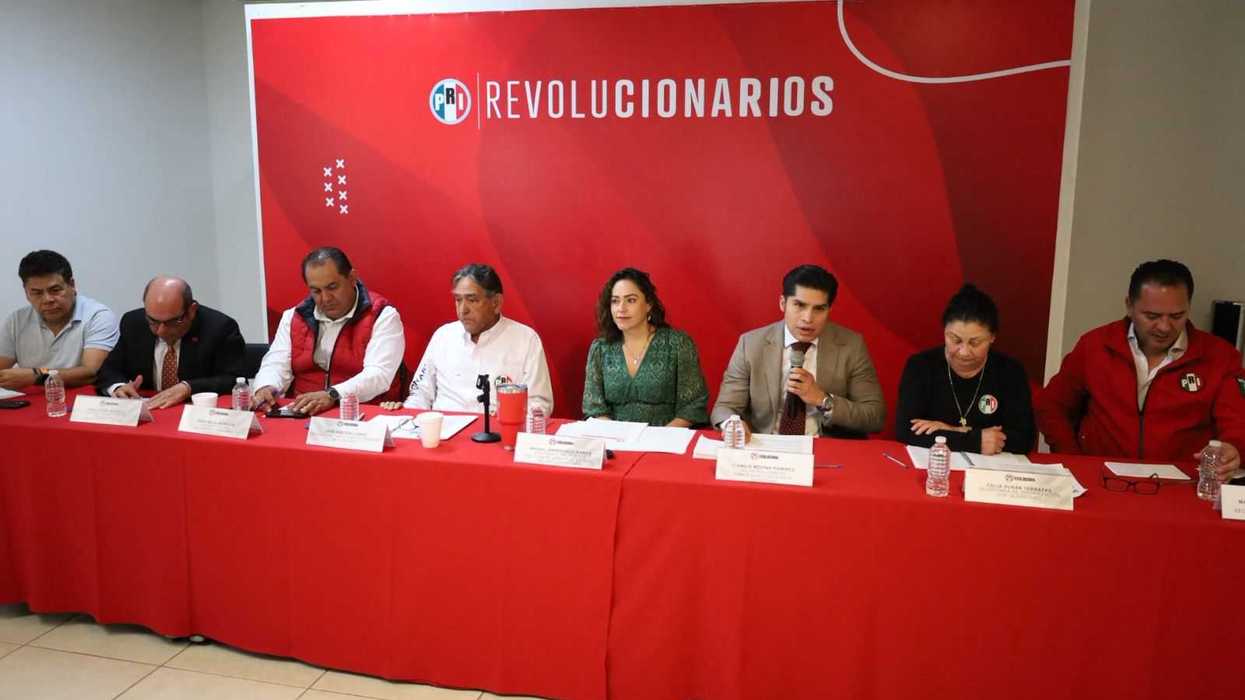 Representantes del PRI en Querétaro durante presentación de la Gran Red Ciudadana para la Defensa de México en rueda de prensa, marzo 2026