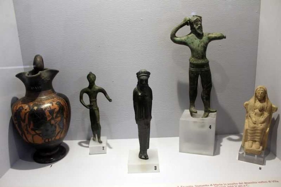 resalta muestra en roma las influencias entre egipcios y etruscos3