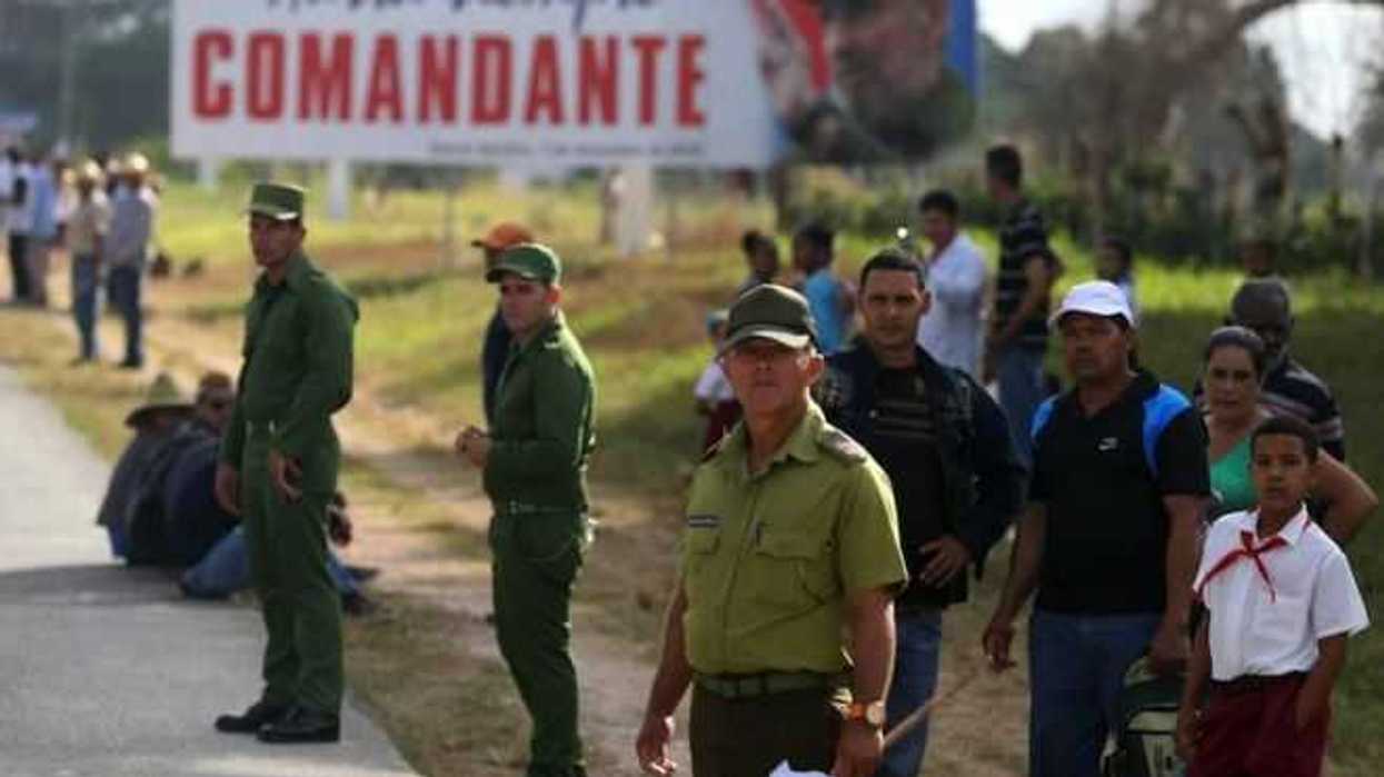 restos-fidel-castro-recorren-la-ruta-revolucionaria-1956