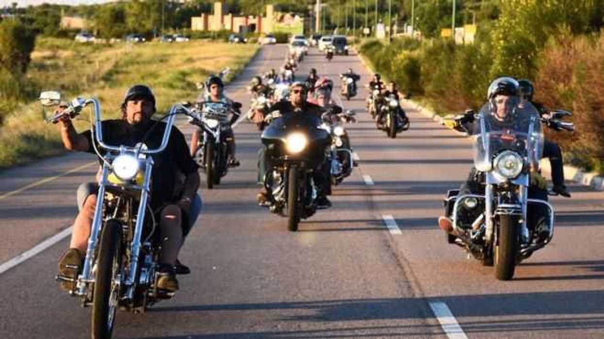 reune-a-motociclistas-de-mexico-y-eua-fiesta-en-agua-prieta-sonora