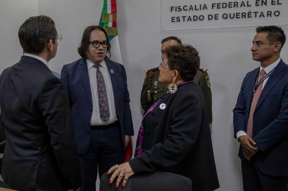 Reuni\u00f3n de trabajo entre el Fiscal General de Quer\u00e9taro y la Fiscal General de la Rep\u00fablica sobre la estrategia Sinergia en Quer\u00e9taro