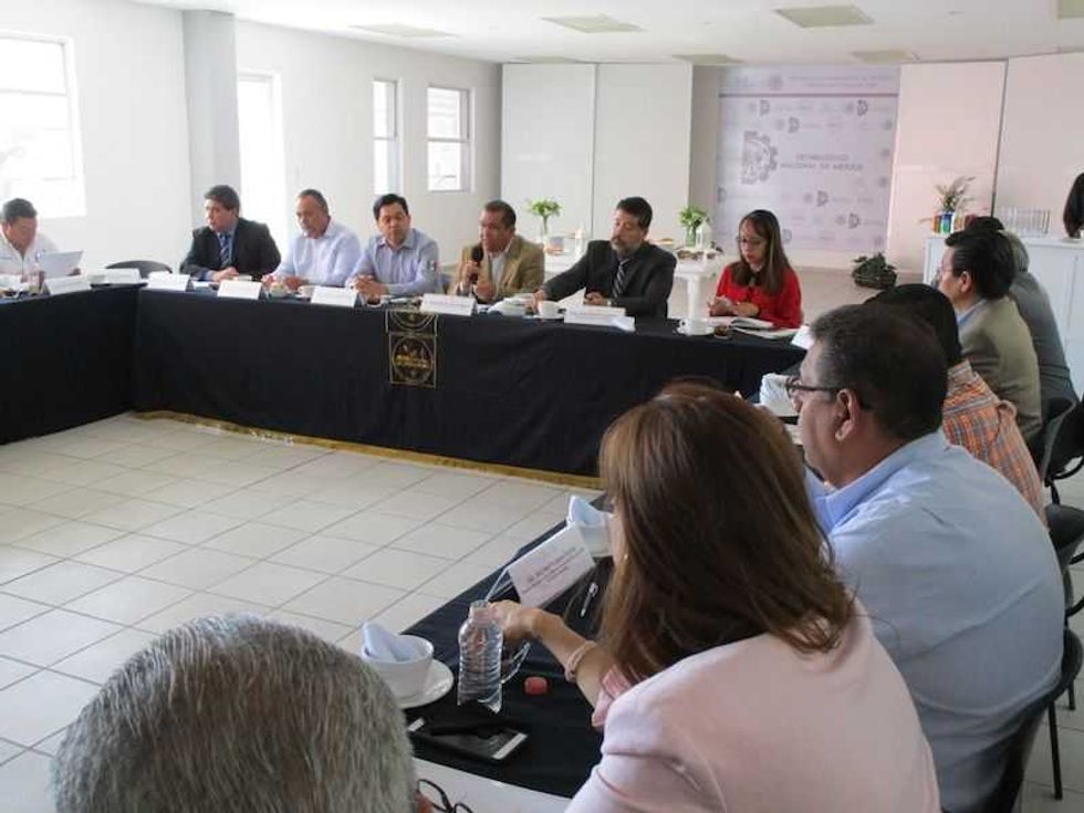 reunion de autoridades educativas federales 3