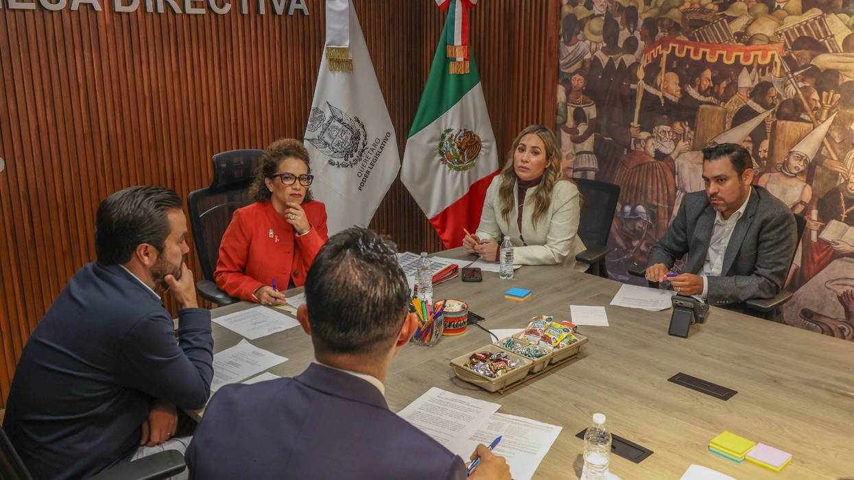 Reunión de la Mesa Directiva de la Legislatura de Querétaro sobre el turno de observaciones en materia de identidad de género