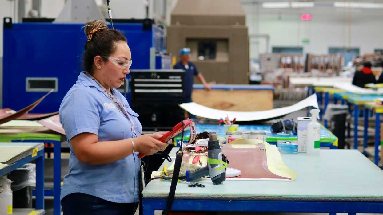 Reunión SEDESU, TechOps México y CONALEP Aeropuerto sobre certificación de estudiantes en Querétaro