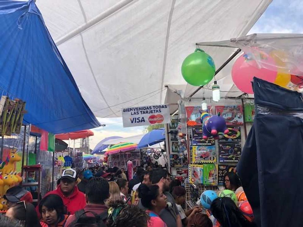 reyes magos haran lo que sea para premiar a ninos que se portaron bien 5