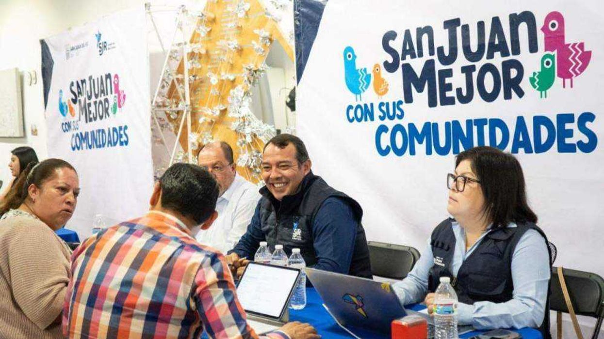 Roberto Cabrera anuncia renovación integral del barrio San Isidro en San Juan del Río.