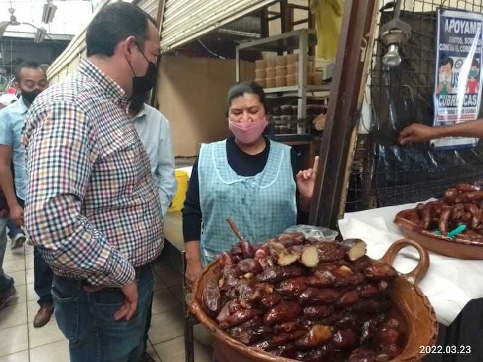 roberto cabrera mercado reforma4