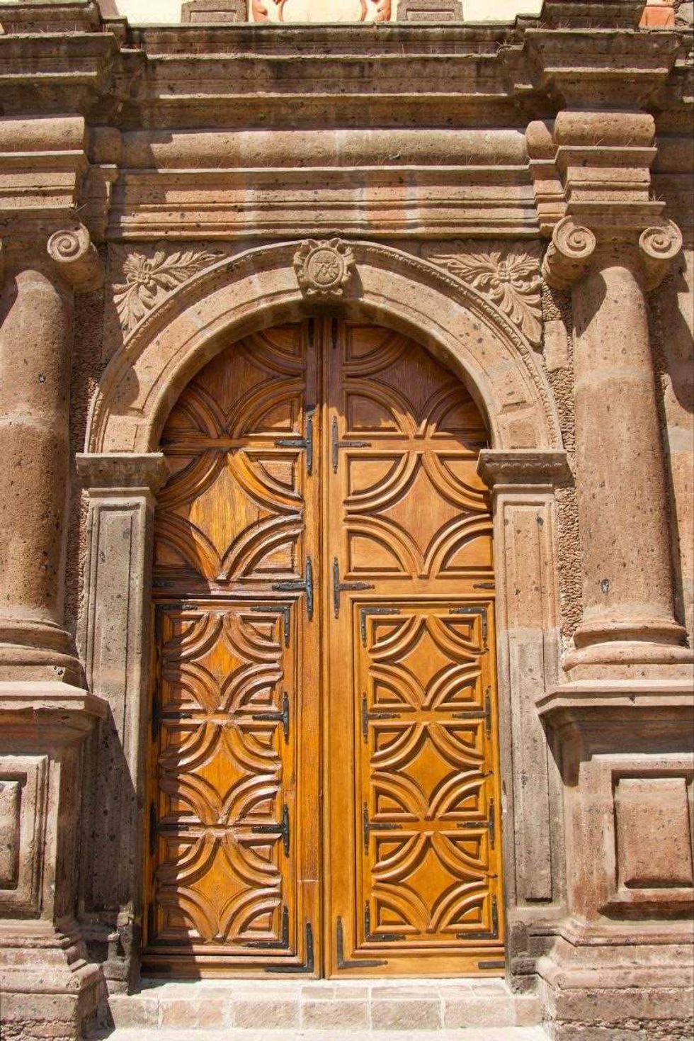 Roberto Cabrera Valencia alcalde San Juan del R\u00edo presenta proyectos restauraci\u00f3n patrimonial FITUR 2026 Madrid