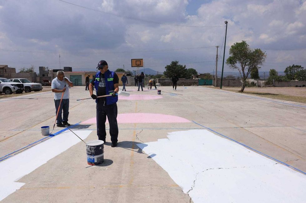 Roberto Cabrera Valencia encabeza la edici\u00f3n 17 del programa Mi\u00e9rcoles en Santa B\u00e1rbara La Cueva, San Juan del R\u00edo