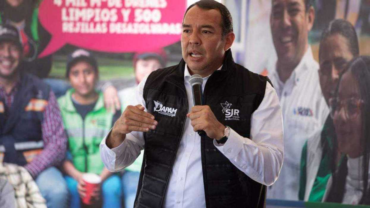 Roberto Cabrera Valencia presenta infraestructura del Pozo 39 y Tanque Viveros ante beneficiarios durante su Cuarto Informe de Gobierno.