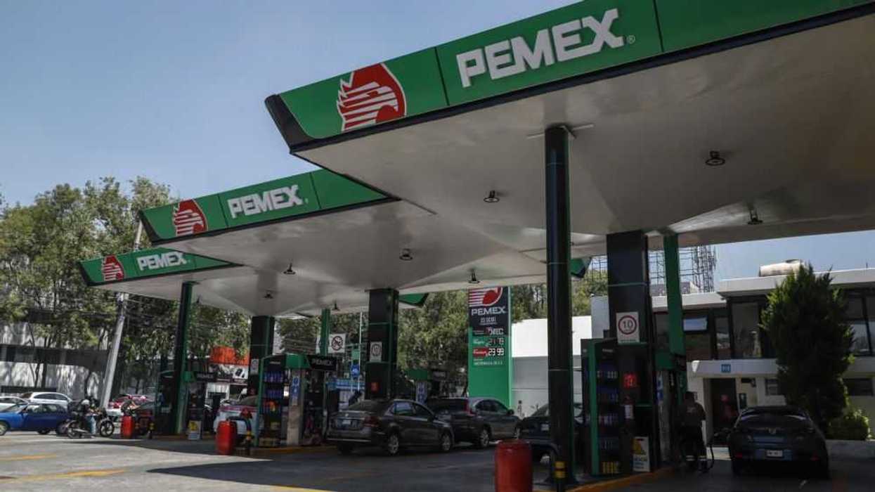 S&P espera respaldo "extraordinario y suficiente" del Gobierno a Pemex. ARCHIVO/EFE/ Isaac Esquivel.