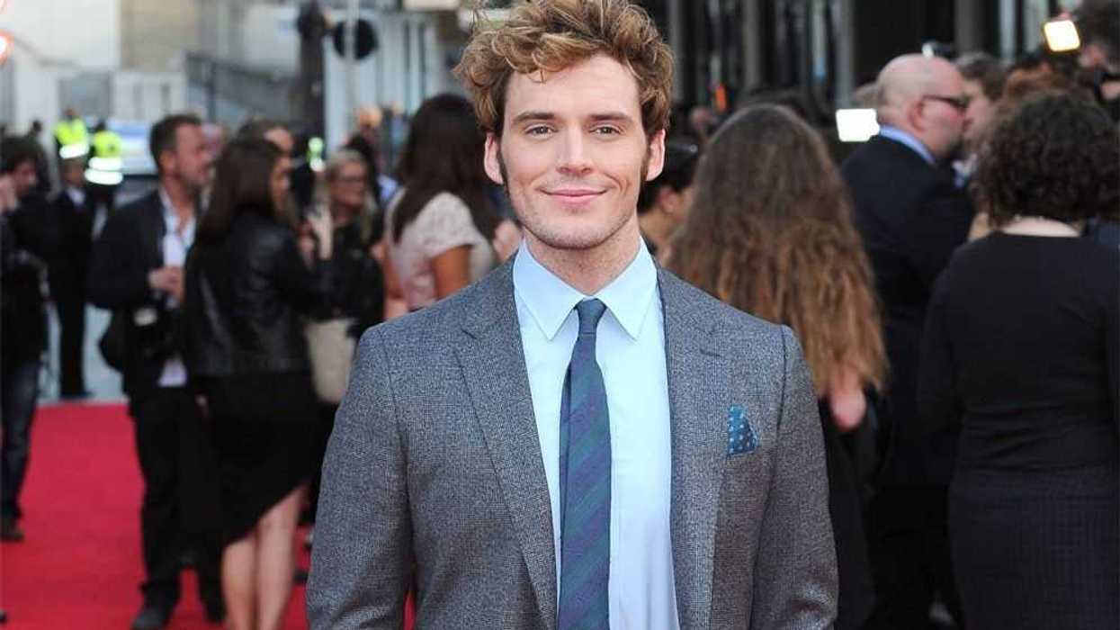 sam-claflin-come-se-mata-a-hacer-ejercicio-casting