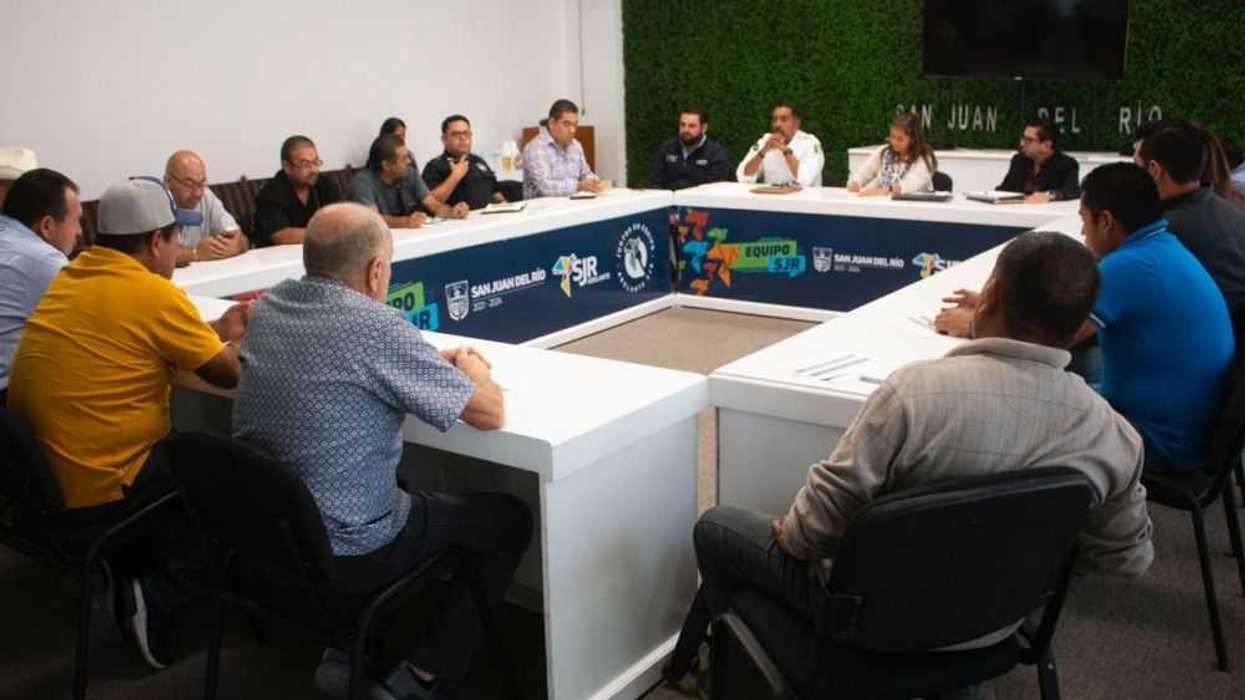San Juan del Río planifica estrategia de transporte para feria 2023.