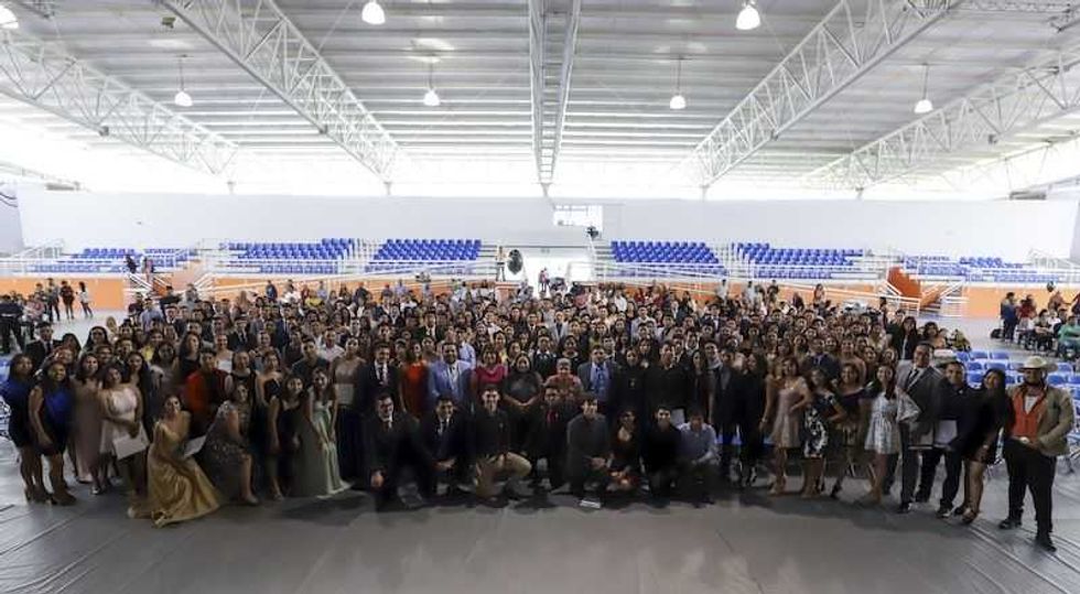 se gradua la generacion 2016 2019 de bachilleres uaq plantel bicentenario 1