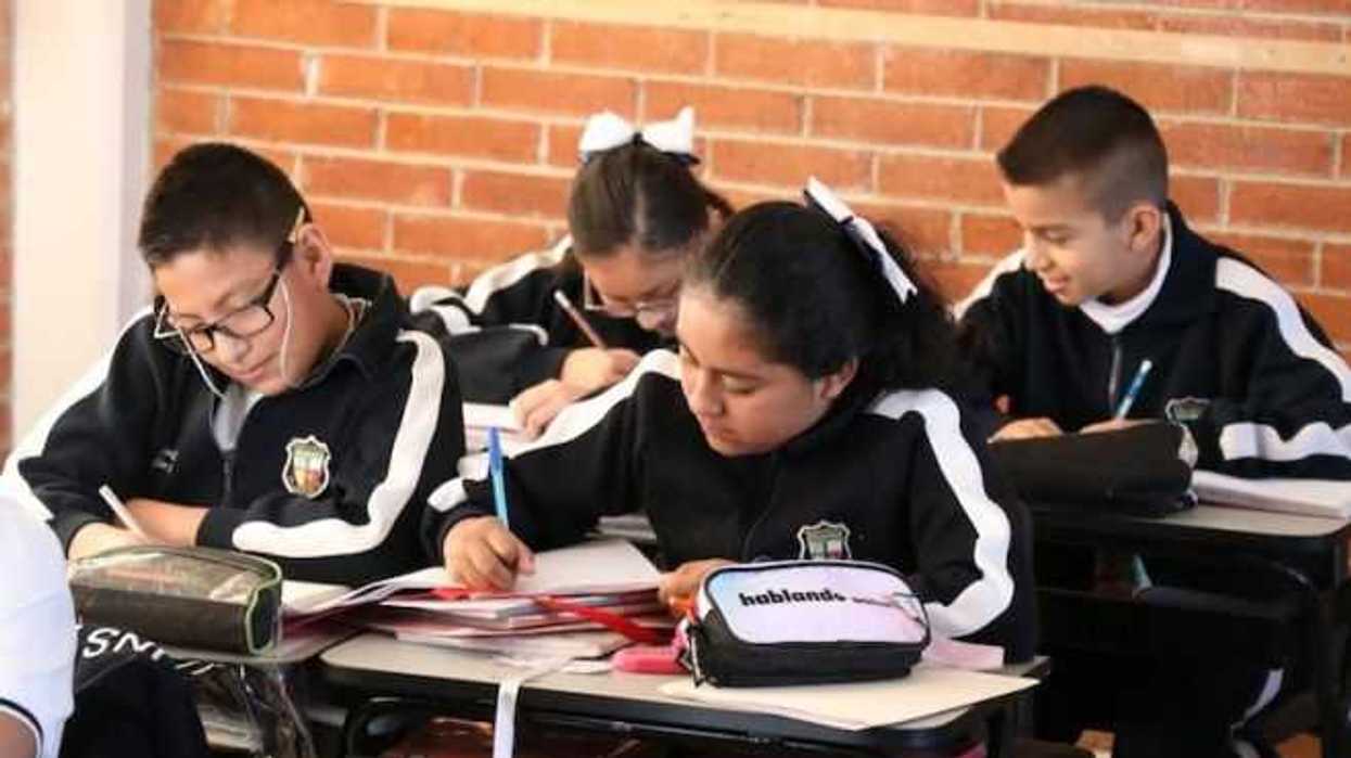 se-incorporan-clases-mil-300-alumnos-en-instituto-plancarte-2