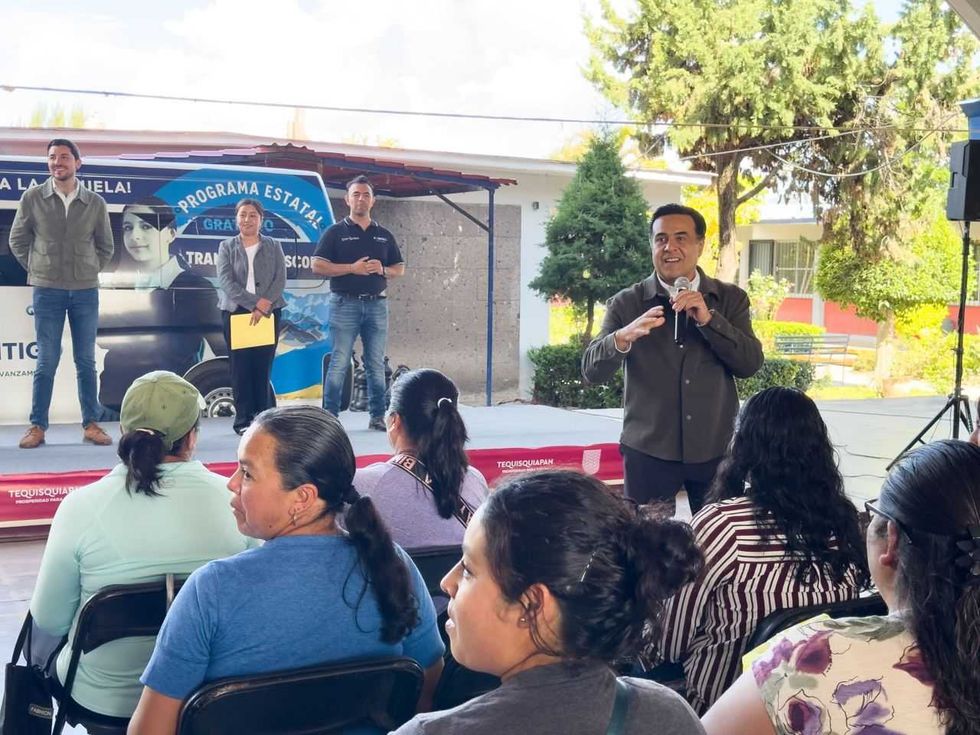 Secretario de Desarrollo Social del Estado encabeza arranque de inscripciones al Programa de Transporte Escolar 2026-2027 en San Juan del R\u00edo