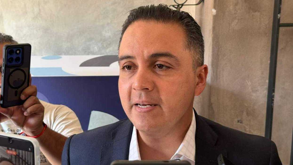 Secretario de Gobierno Eric Gudiño confirma paquete integral de apoyo: funerales, seguimiento médico y acompañamiento a familias damnificadas por accidente vial.