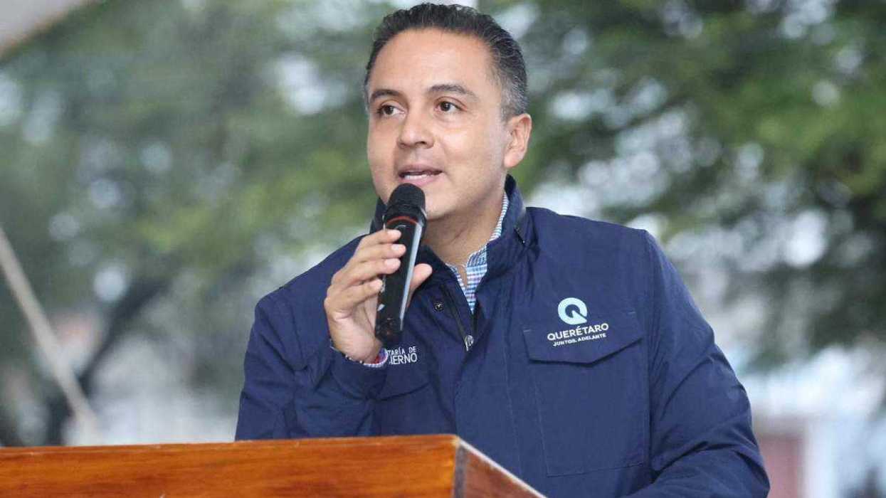 Secretario de Gobierno Eric Gudiño informa sobre recuperación de predio mediante orden judicial en Querétaro.