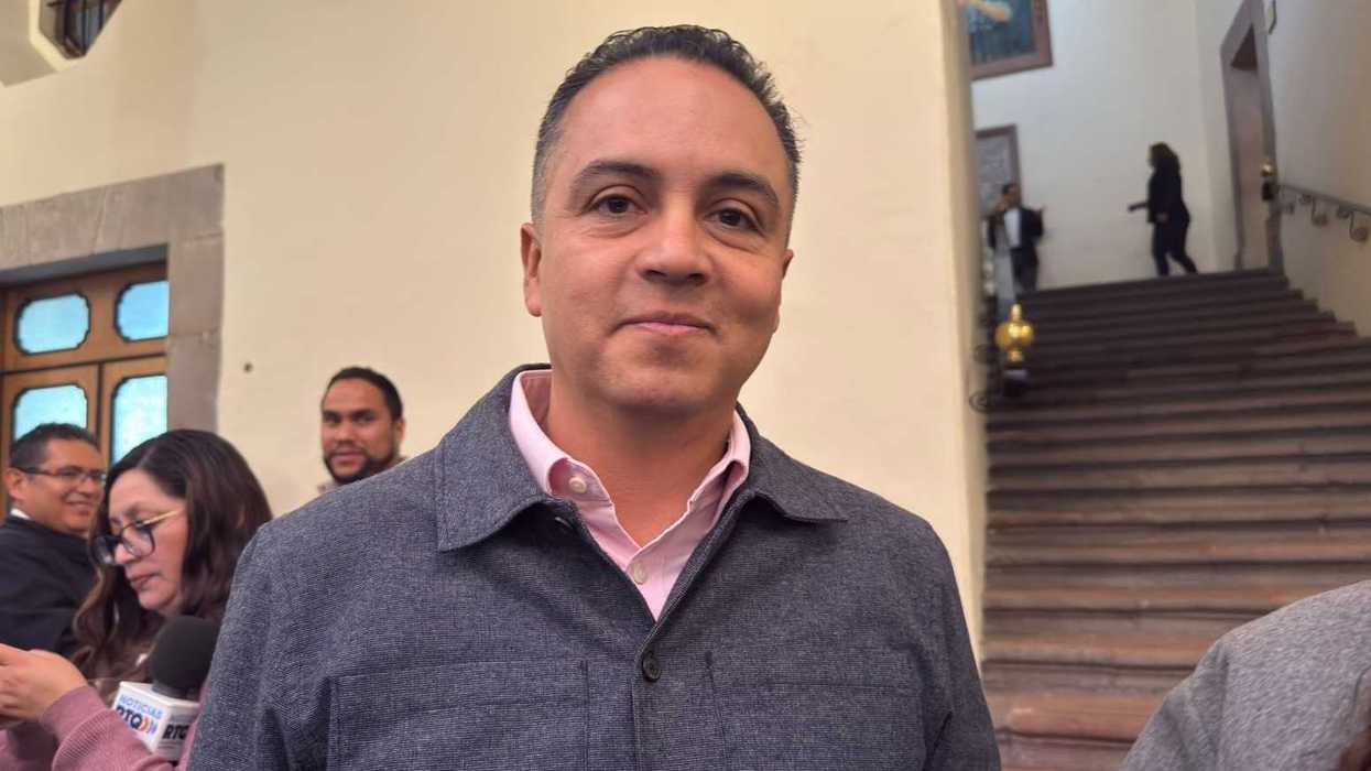 Secretario de Gobierno Eric Gudiño media en conflicto político de Peñamiller Querétaro por posible juicio político contra alcaldesa