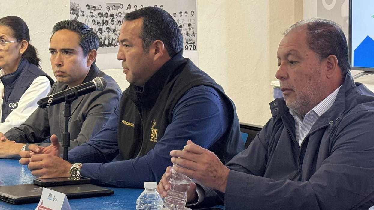 Secretario Luis Antonio Rangel Méndez expone concentración de datos digitales de Querétaro en foro de planeación 2050 en San Juan del Río