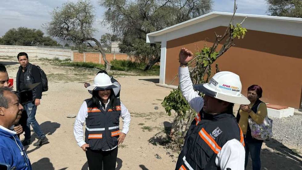 Secundaria Técnica Nº 2 en San Juan del Río avanza en infraestructura y educación.