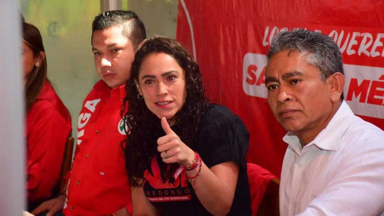Sede del PRI Querétaro con bandera tricolor; INE sanciona al partido con 16 mdp por irregularidades 2024