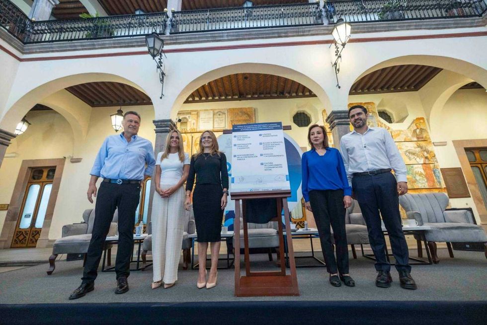 Senador Agust\u00edn Dorantes L\u00e1mbarri presenta cifras del padr\u00f3n de deudores alimentarios en Quer\u00e9taro