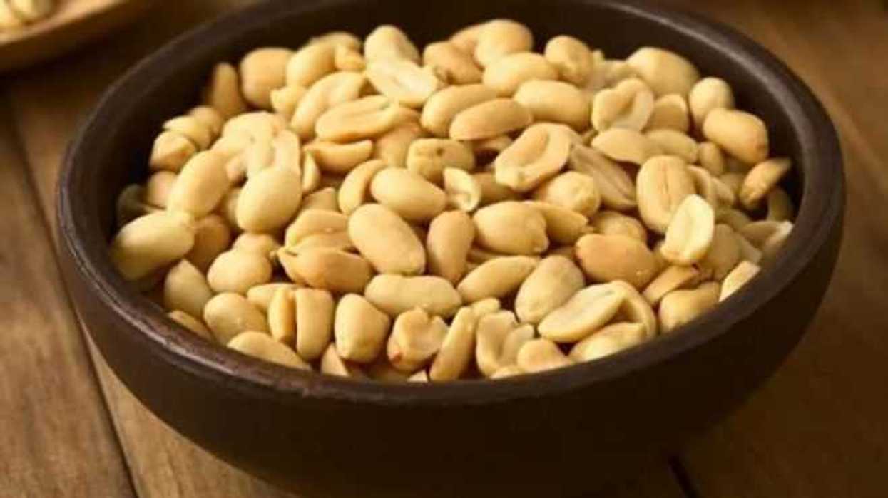 senalan-que-reduce-riesgo-de-infarto-consumo-diario-de-cacahuates