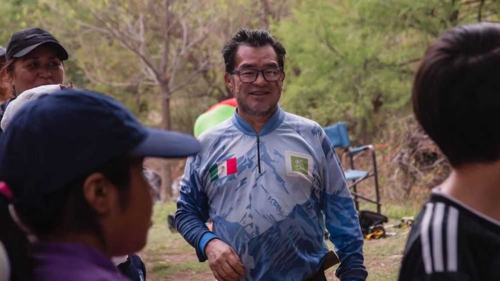 SendereAndo celebra aniversario conquistando las cumbres de México.