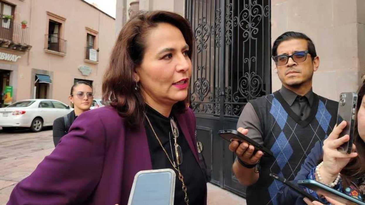 SEP Querétaro meterá las manos por la UAQ ante filtración de examen para medicina.