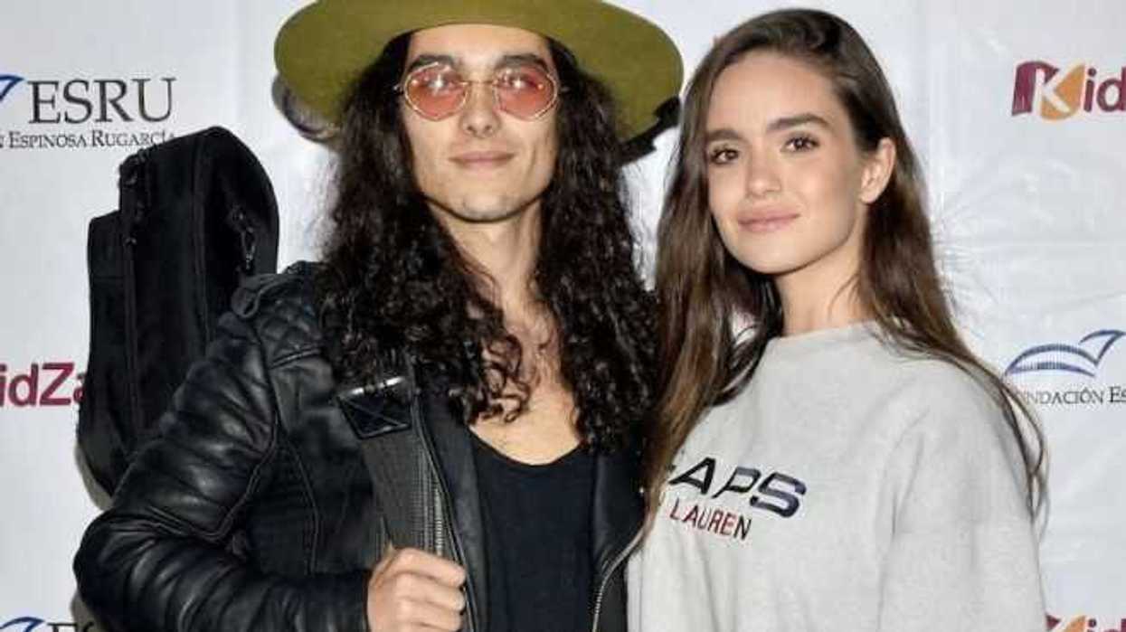 sergio-mayer-mori-en-evento-benefico-con-su-novia