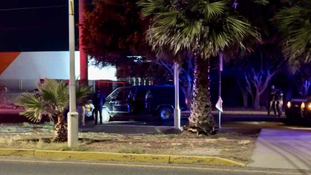 Servicios de emergencia atendieron a las víctimas del ataque en Boulevard Metropolitano.