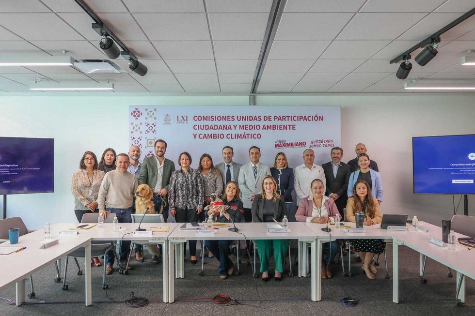 Sesi\u00f3n de Comisiones Unidas de la LXI Legislatura donde se present\u00f3 predictamen de Ley de Bienestar Animal Quer\u00e9taro