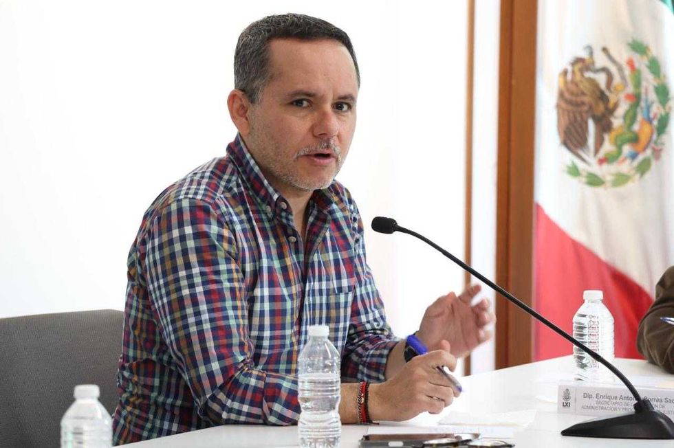 Sesi\u00f3n de la Comisi\u00f3n de Administraci\u00f3n y Procuraci\u00f3n de Justicia donde se aprob\u00f3 crear la unidad especializada extorsi\u00f3n Quer\u00e9taro en la LXI Legislatura