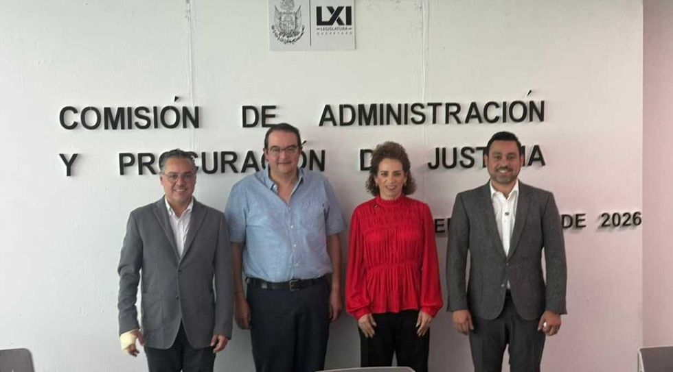 Sesi\u00f3n de la Comisi\u00f3n de Justicia del Congreso de Quer\u00e9taro donde se aprob\u00f3 perspectiva de g\u00e9nero para polic\u00edas municipales