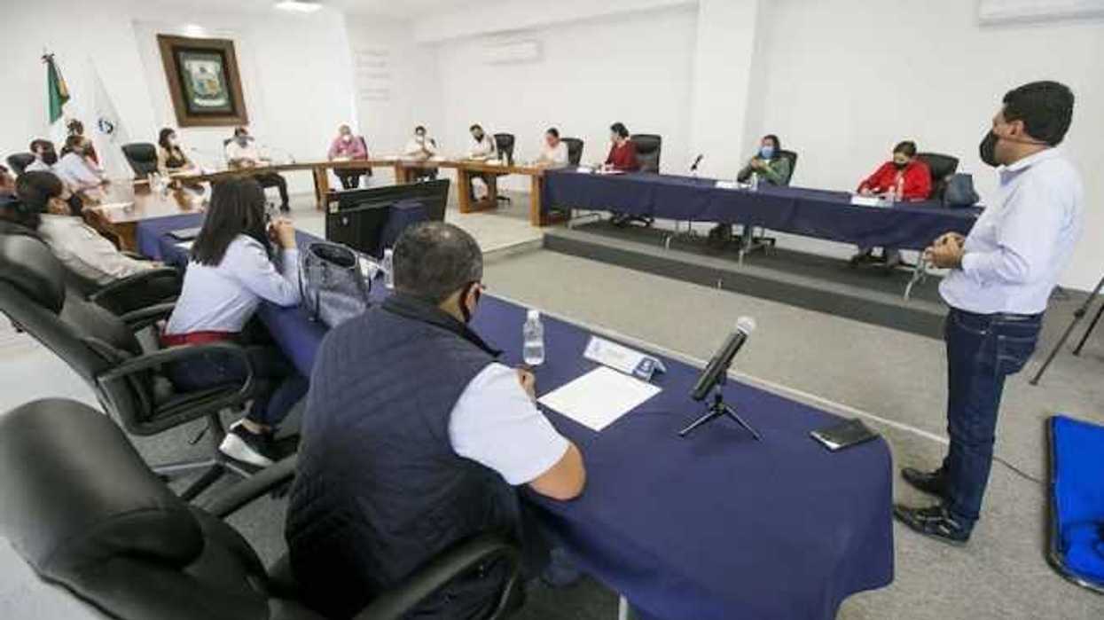 sesion-cabildo-memo-vega