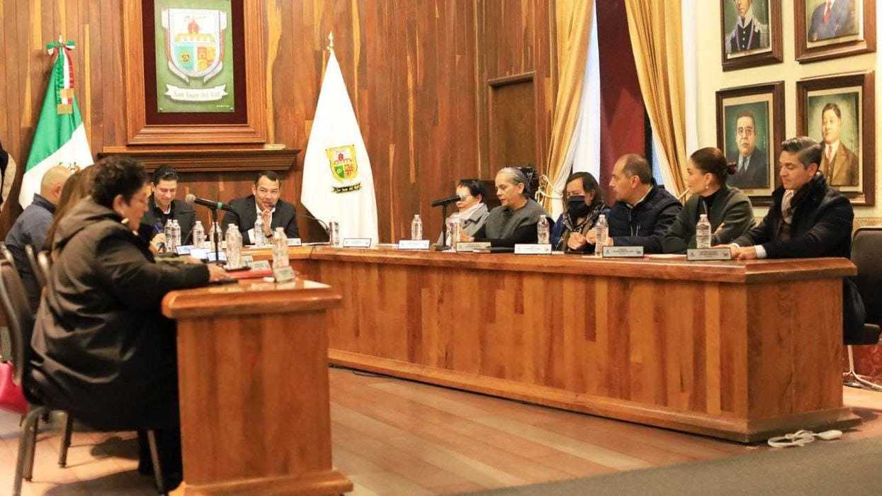 Sesión de cabildo de San Juan del Río aprueba reforma al Poder Judicial de Querétaro con observaciones del síndico.