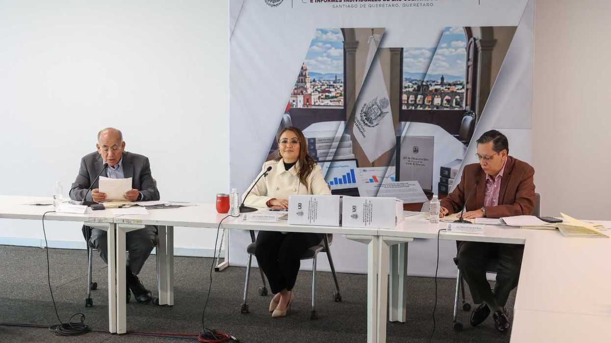 Sesión de la Comisión Especial de Vigilancia del Congreso de Querétaro donde se aprobó el dictamen sobre el Informe General de la ESFE