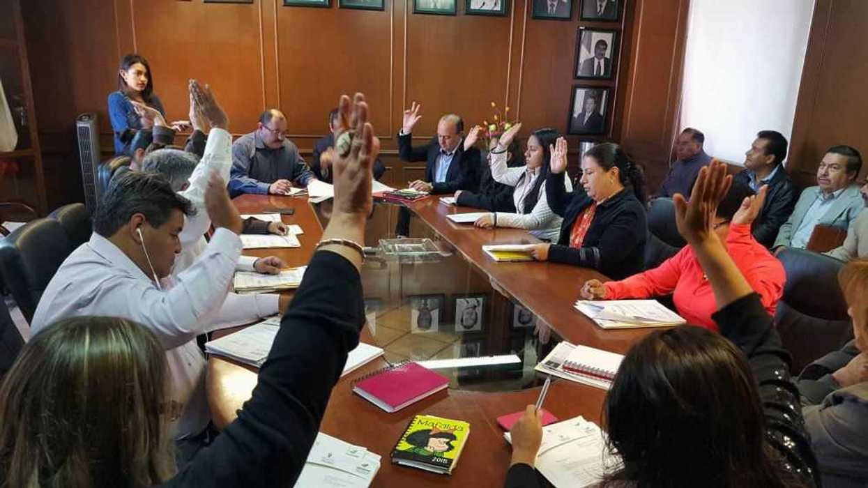 Sesiona Cabildo para discutir Ley de ingresos en Tequisquiapan.