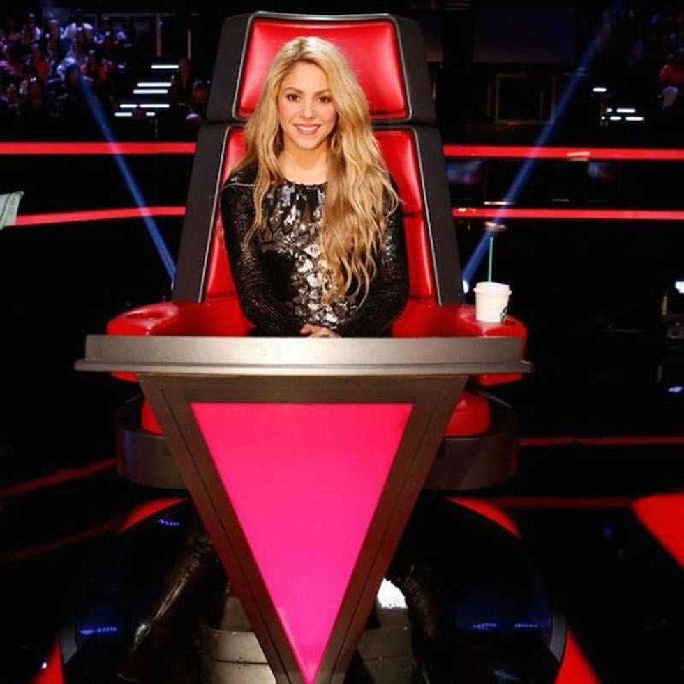 shakira celebrara su cumpleanos 43 en el escenario del super bowl18