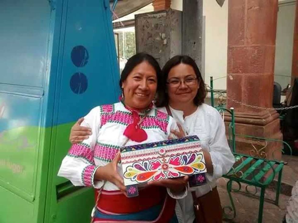 silvia velasco emprendedora de caja queretana en amealco