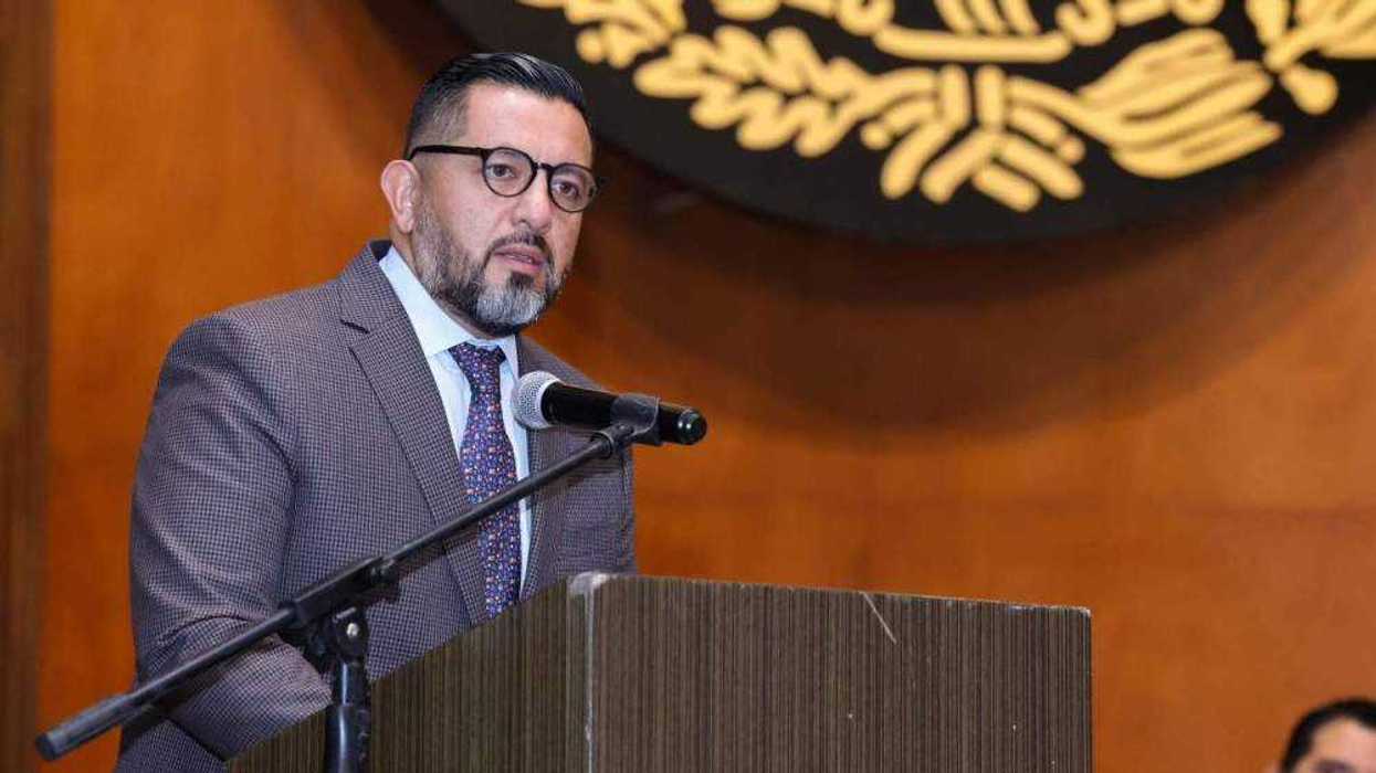 Solicitan remover puentes históricos que representan riesgo ciudadano.