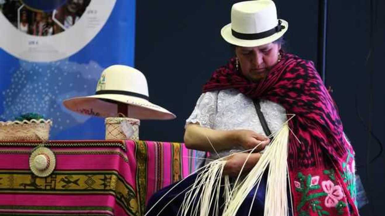 sombreros-ecuador-efe