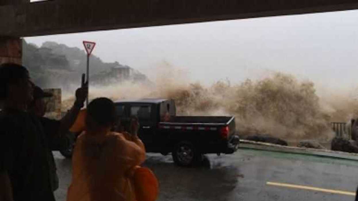 supertifon-azota-la-costa-este-de-china-reportan-al-menos-18-muertos