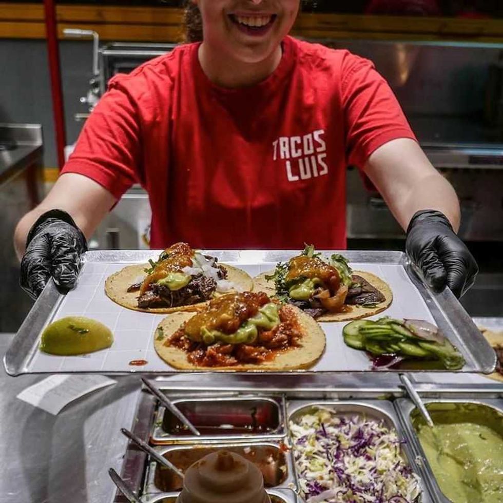 tacos luis la gastronomia mexicana conquista israel 1